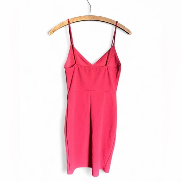 Lulu’s Deep Red V-Neck Bodycon Dress Size Sm Form-Fitting Cocktail Party Dress - Picture 3 of 7